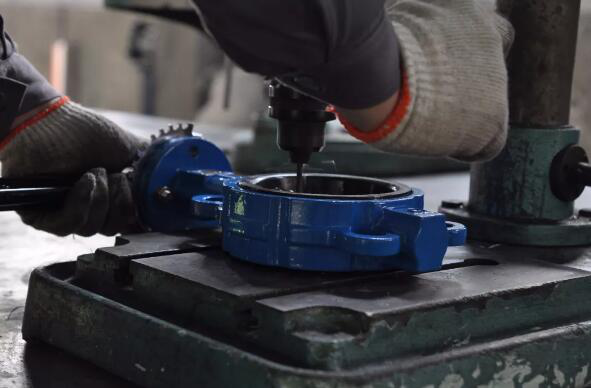 如何進(jìn)行閥門清洗(xi)、研磨？